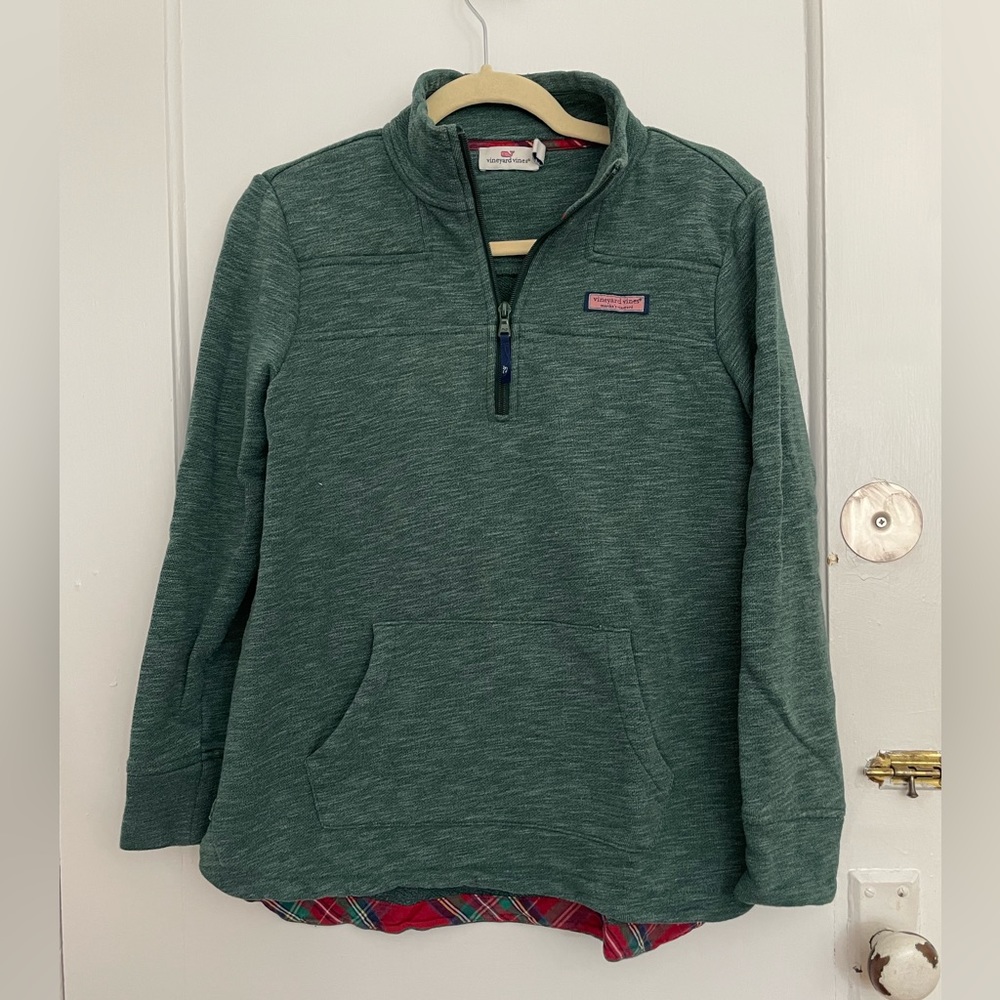 Vineyard Vines women’s shep shirt. Size extra small.